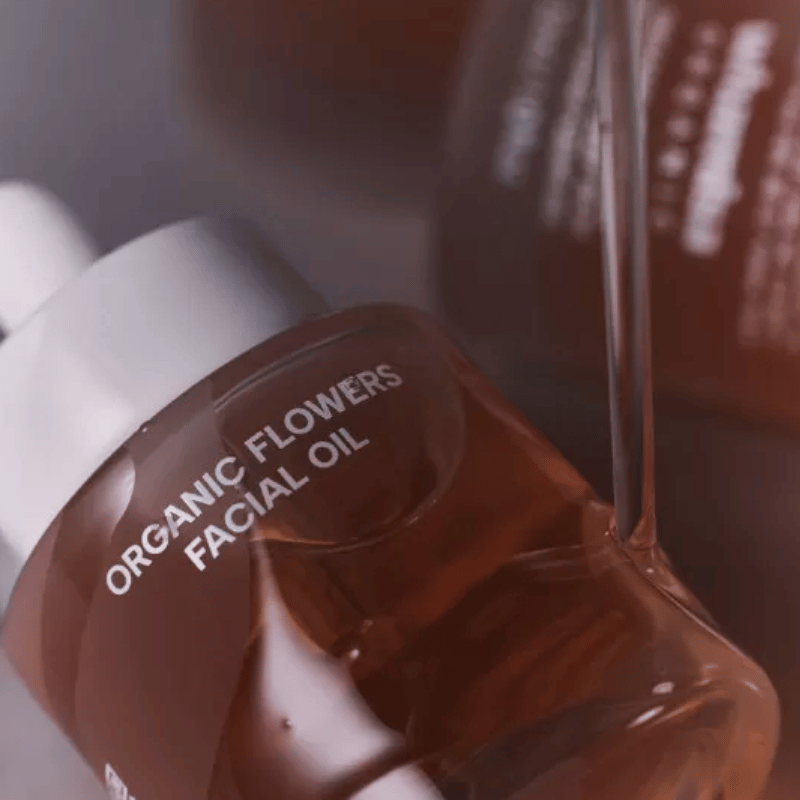Moisturizing organic face oil