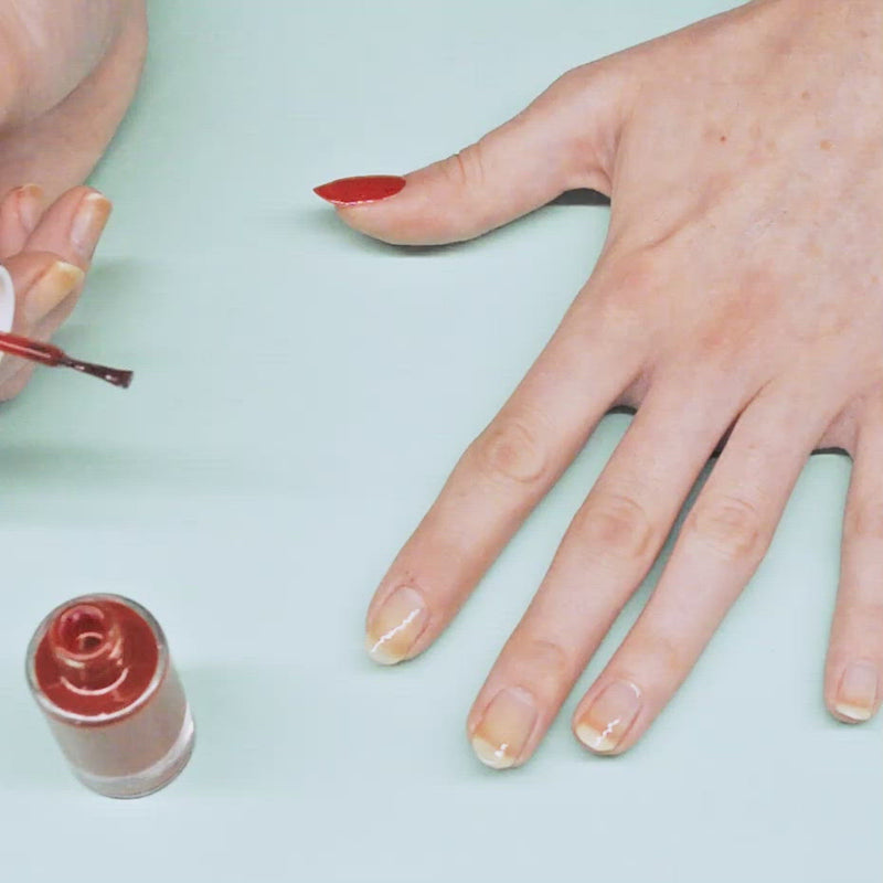 Vegan and bio-based nail polish - 10-free