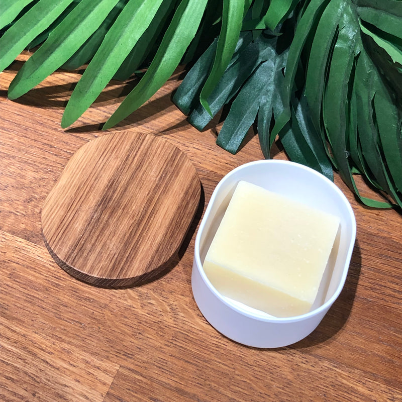 Organic solid shampoo for dry hair - Coconut Milk & Tucuma Butter