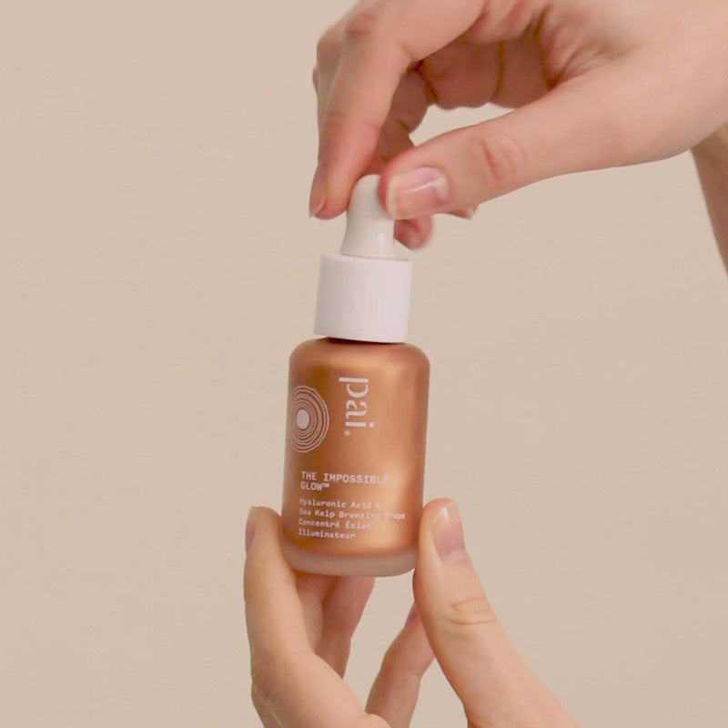 THE IMPOSSIBLE GLOW - Liquid Organic Highlighter with Hyaluronic Acid